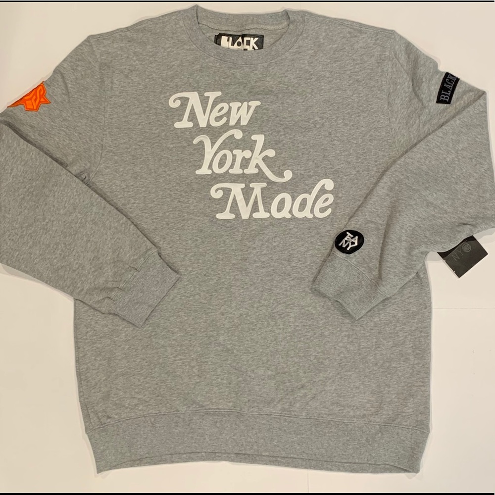 Black Apple x NY KNICKS Collab Crewneck Sweatshirt